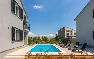 Awesome Apartment In Vrbnik With Wifi 