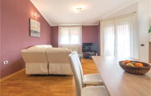 Awesome Apartment In Pula With Wifi