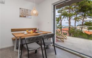 Stunning Apartment In Mali Losinj 