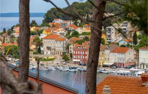 Stunning Apartment In Mali Losinj 