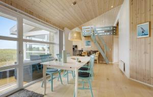 3 Bedroom Ocean Front Home In Hjørring