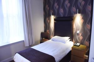 Single Room room in Sandyford Hotel