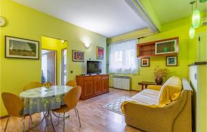 1 Bedroom Nice Apartment In Premantura 