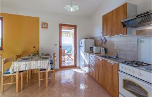 One-Bedroom Apartment In Vodnjan