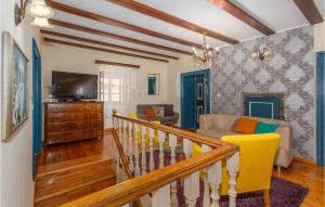 4 Bedroom Awesome Apartment In Kastav