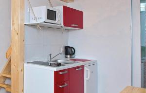 Amazing Apartment In Pula With Kitchen