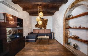 1 Bedroom Amazing Home In Bacva