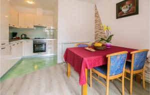 Nice Apartment In Pula With Wifi