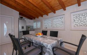 Lovely Home In Imotski 