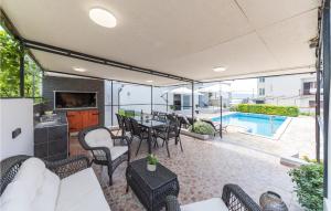 Gorgeous Home In Kastel Kambelovac