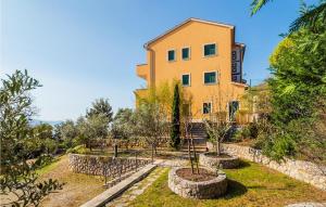 Amazing Apartment In Moscenicka Draga