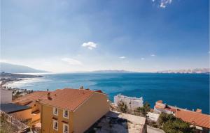 3 Bedroom Awesome Apartment In Senj