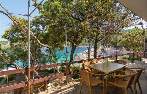 Holiday Home Zastrazisce 13