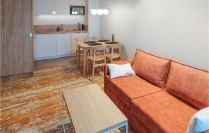 Awesome Apartment In Miedzyzdroje