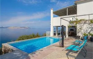 Awesome Apartment In Sv,juraj - 斯维蒂尤拉伊