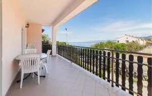 Beautiful Apartment In Sveti Juraj - Biljevine