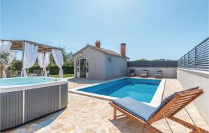 2 Bedroom Gorgeous Home In Zadar