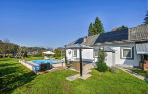 Amazing Home In Ivanska With Kitchen