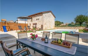 3 Bedroom Gorgeous Home In Duga Uvala