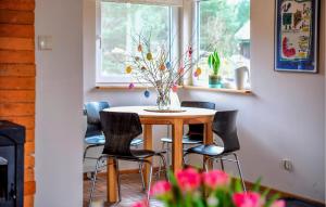 Beautiful Home In Zur With Sauna