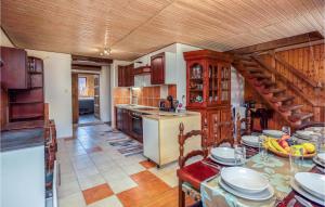 Lovely Home In Sunger With Wi-Fi