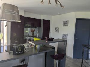 Maisons de vacances Gite La grange de Louis SPA et SAUNA : photos des chambres