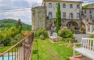 4 Bedroom Beautiful Home In Fivizzano - Arpiola
