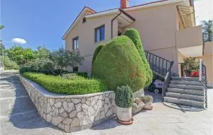 2 Bedroom Lovely Apartment In Gracisce - Gračišće