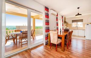 Beautiful Home In Posedarje With Wifi 