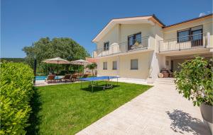 Lovely Home In Lovrec