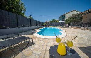 Three-Bedroom Holiday Home In Kastel Stafilic