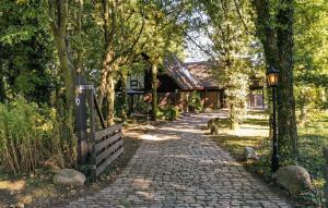 Amazing Home In Asperup
