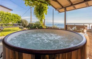 1 Bedroom Cozy Home In Moscenicka Draga