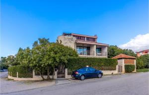 Nice Apartment In Jadranovo