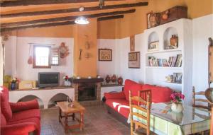 2 Bedroom Amazing Home In Frigiliana