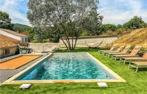 Stunning Home In Pardailhan - 圣希尼扬