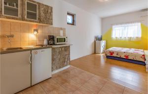Nice Apartment In Pula With Wifi