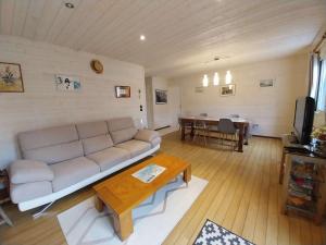 Étel - Maison de Plain-Pied 3* avec Terrasses dans Quartier Calme - FR-1-479-202