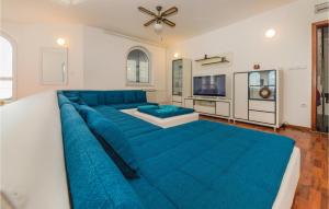 Gorgeous Home In Povljana