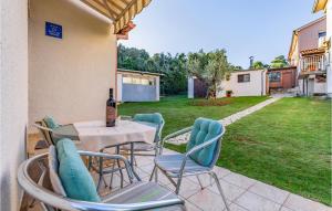 Stunning Home In Banjole With Kitchen