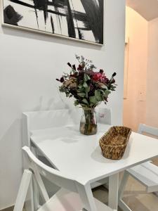 Lebe im Kunstviertel beim Hundertwasserhaus l HG12