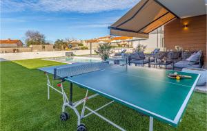 3 Bedroom Awesome Home In Orbanici