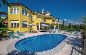 Awesome Home In Kostrena With Wifi - Kostrena