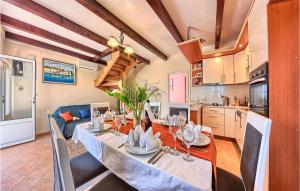 Beach Front Home In Okrug Gornji