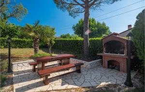 Apartment Kastelir Iii