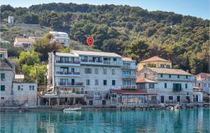 Two-Bedroom Apartment In Stomorska