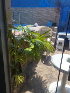 Alugo casa com piscina