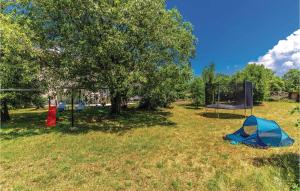 Awesome Home In Skrljevo With Wifi