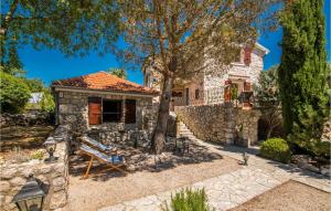 Nice Home In Gostinjac With Wifi 