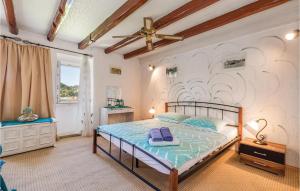 Lovely Home In Supetarska Draga